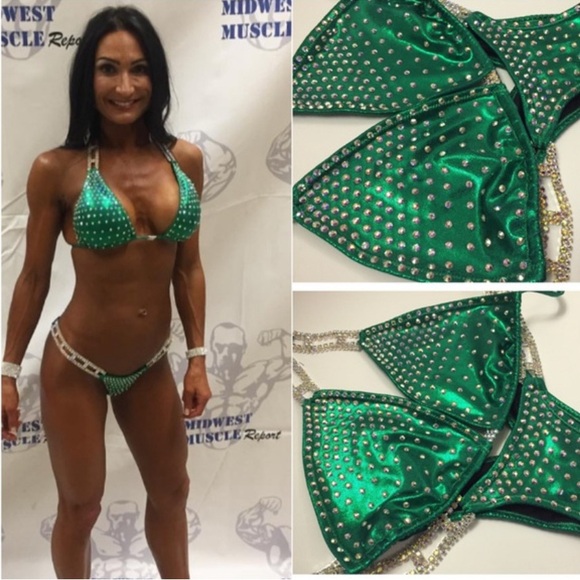 NPC IFBB PAGEANT COMPETITION BIKINI SMALL - Picture 15 of 15